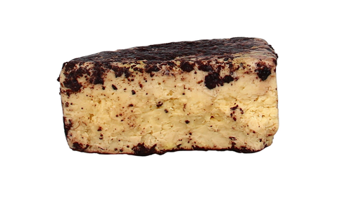 Occelli al Barolo (Hartkäse aus thermisierter Kuh- und Schafsmilch)