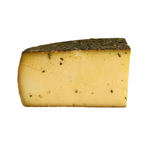 Hörbi (Halbhartkäse aus Rohmilch)